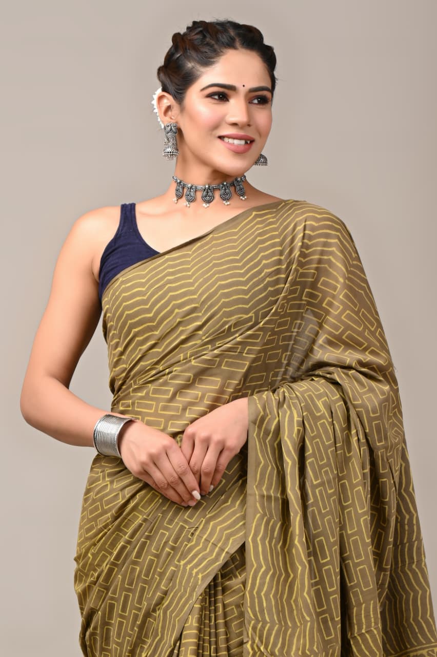 Jaipuri Mulmul Cotton Block Printed Saree With Blouse