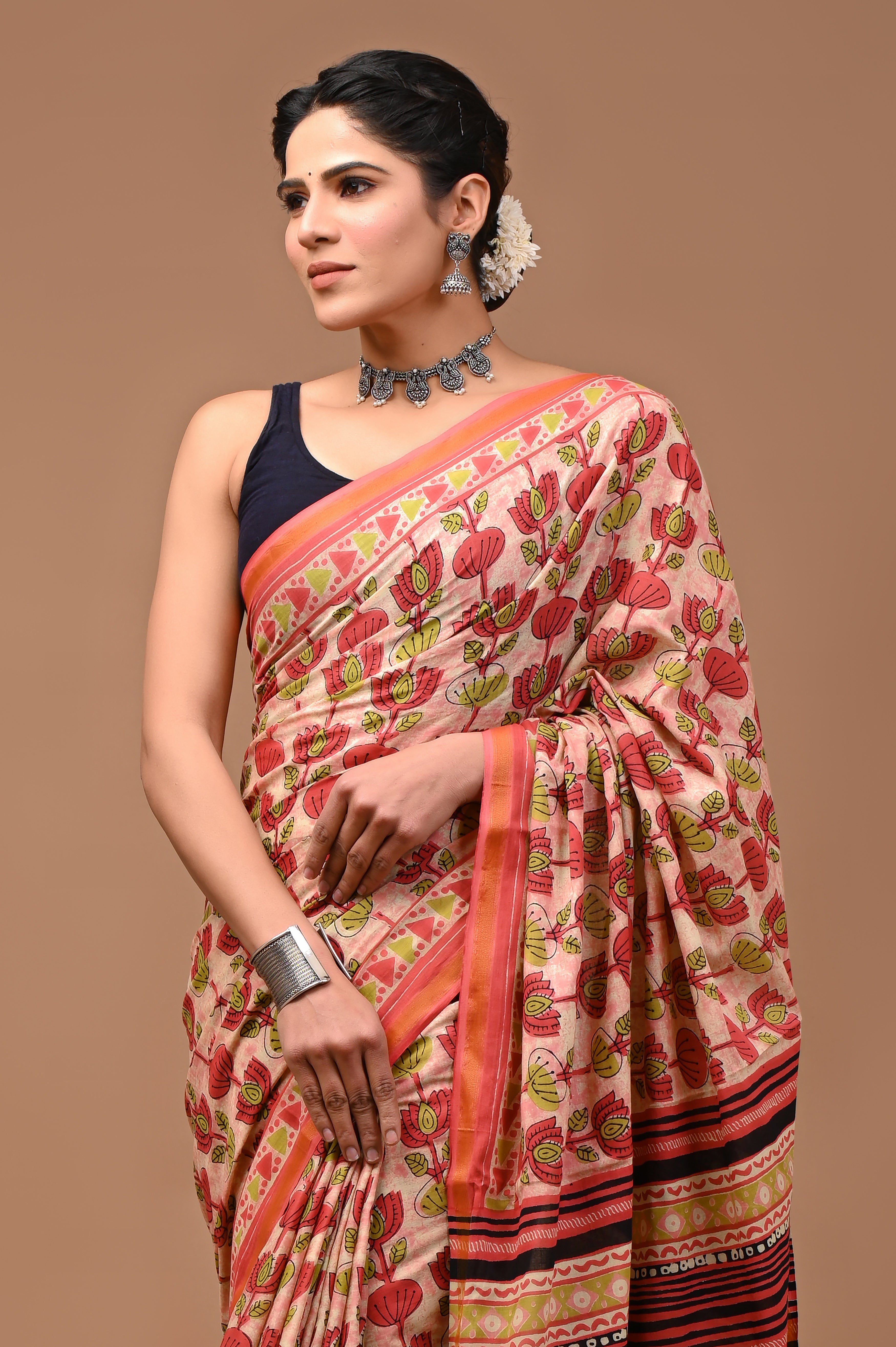 Jaipuri Mumal cotton saree With Blouse With Zari border