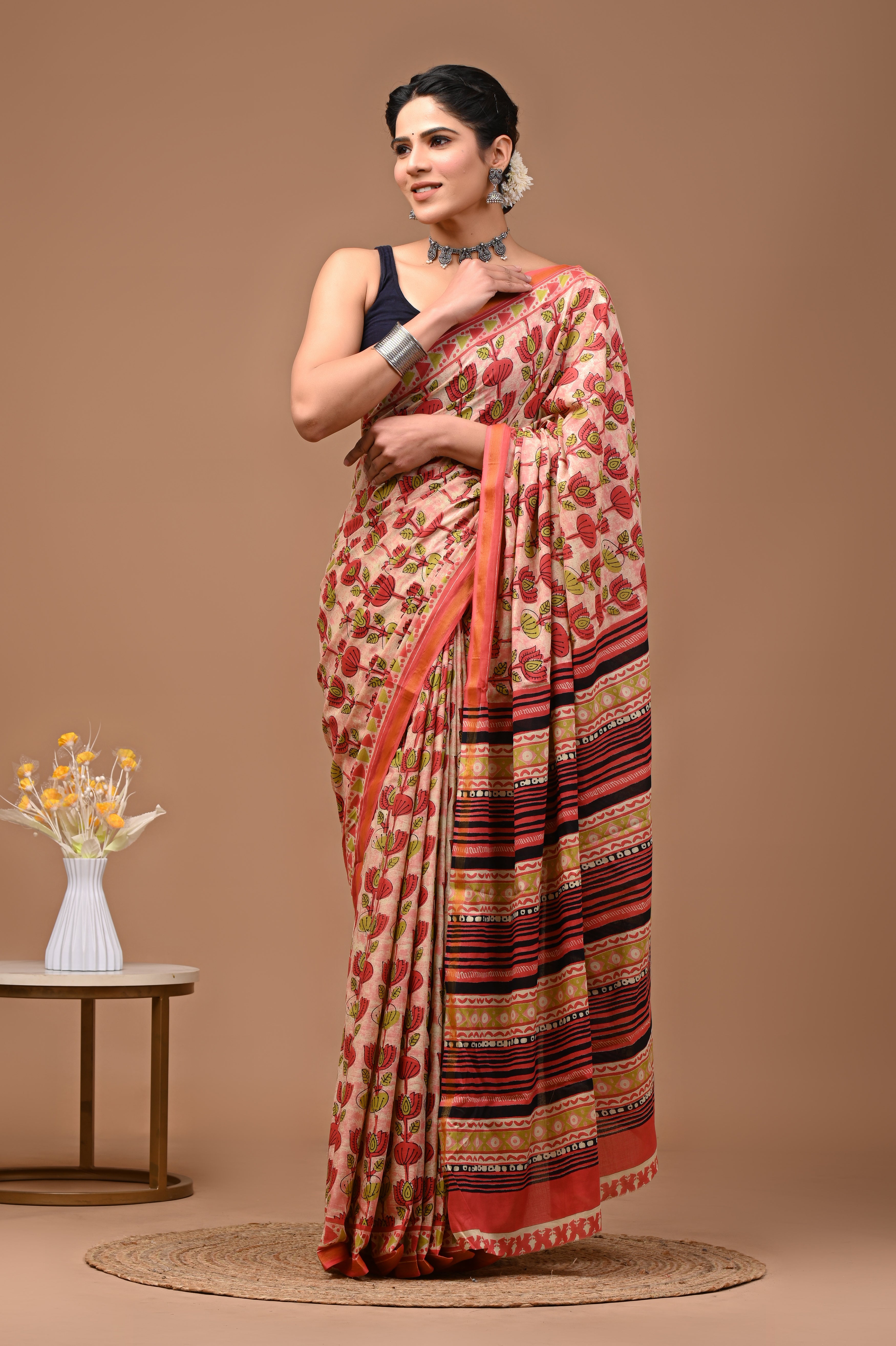 Jaipuri Mumal cotton saree With Blouse With Zari border