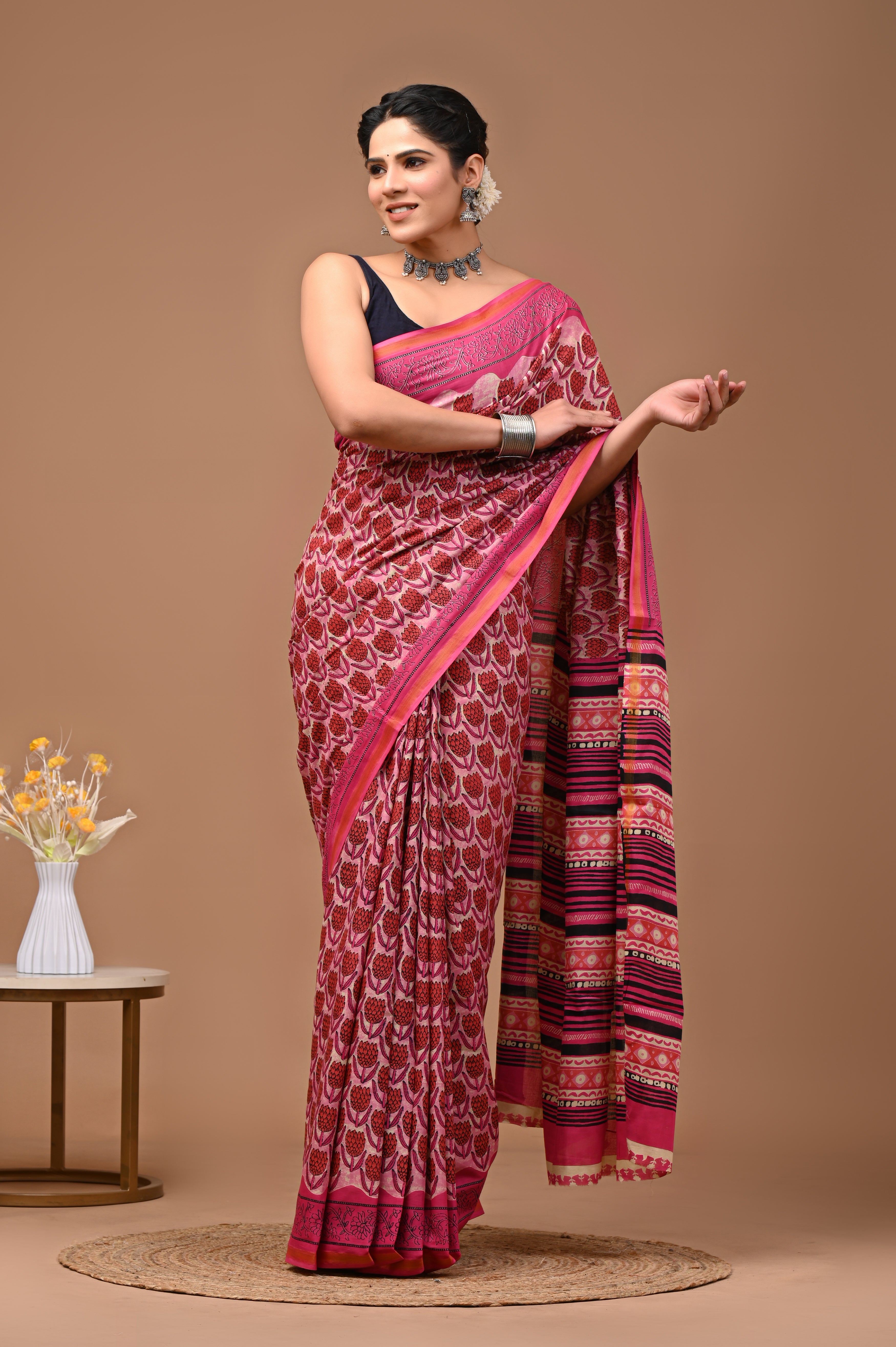 Jaipuri Mulmul Cotton Printed saree With Blouse With Zari Border