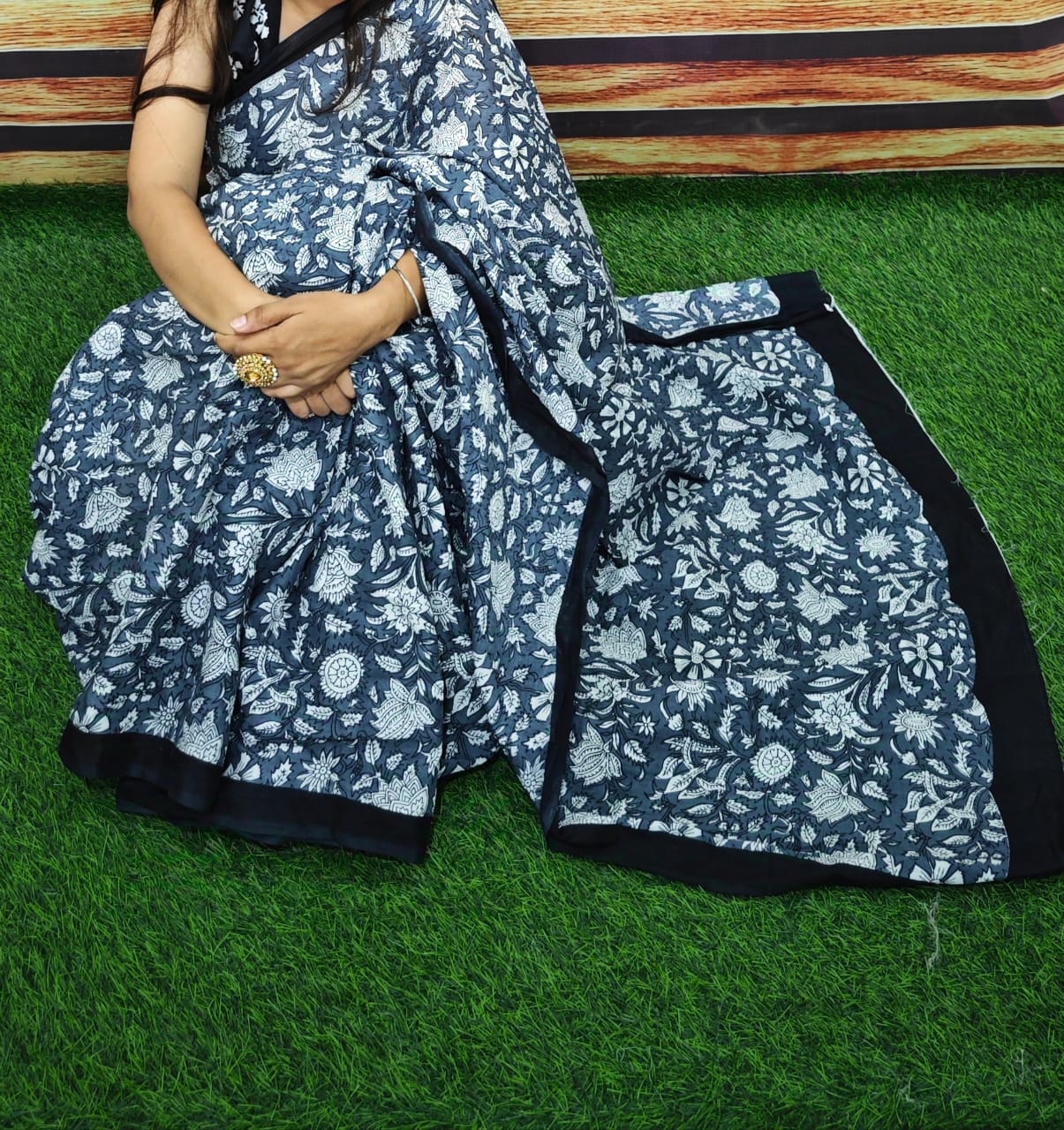 Jaipuri Mulmul Cotton Printed Saree With Blouse