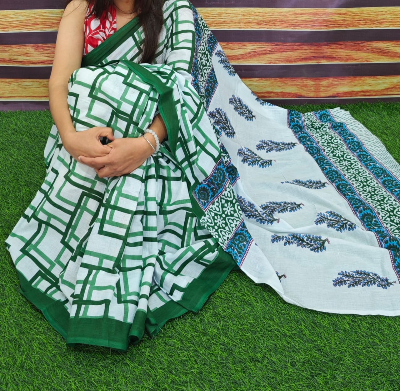 Jaipuri Mulmul Cotton Printed Saree With Blouse