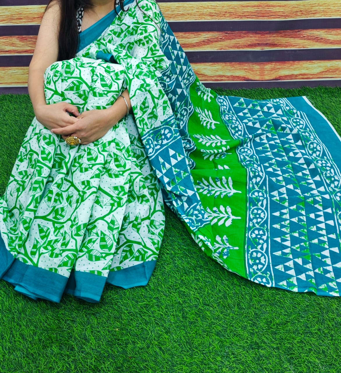 Jaipuri Mulmul Cotton Printed Saree With Blouse